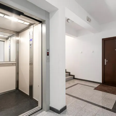 Apartment Dv Magnolia Tivat Exterior photo